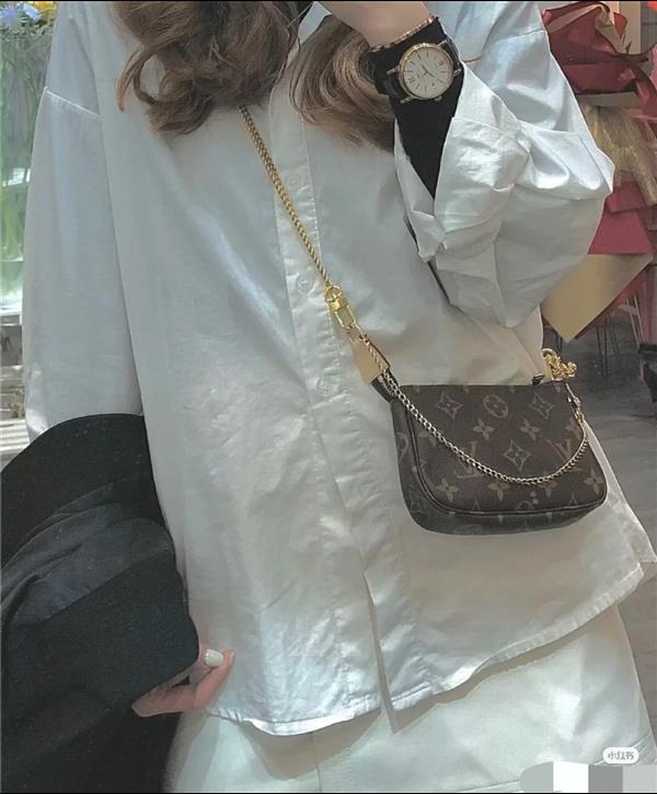 2026124142626496 580